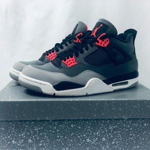 Air Jordan 4 infrared